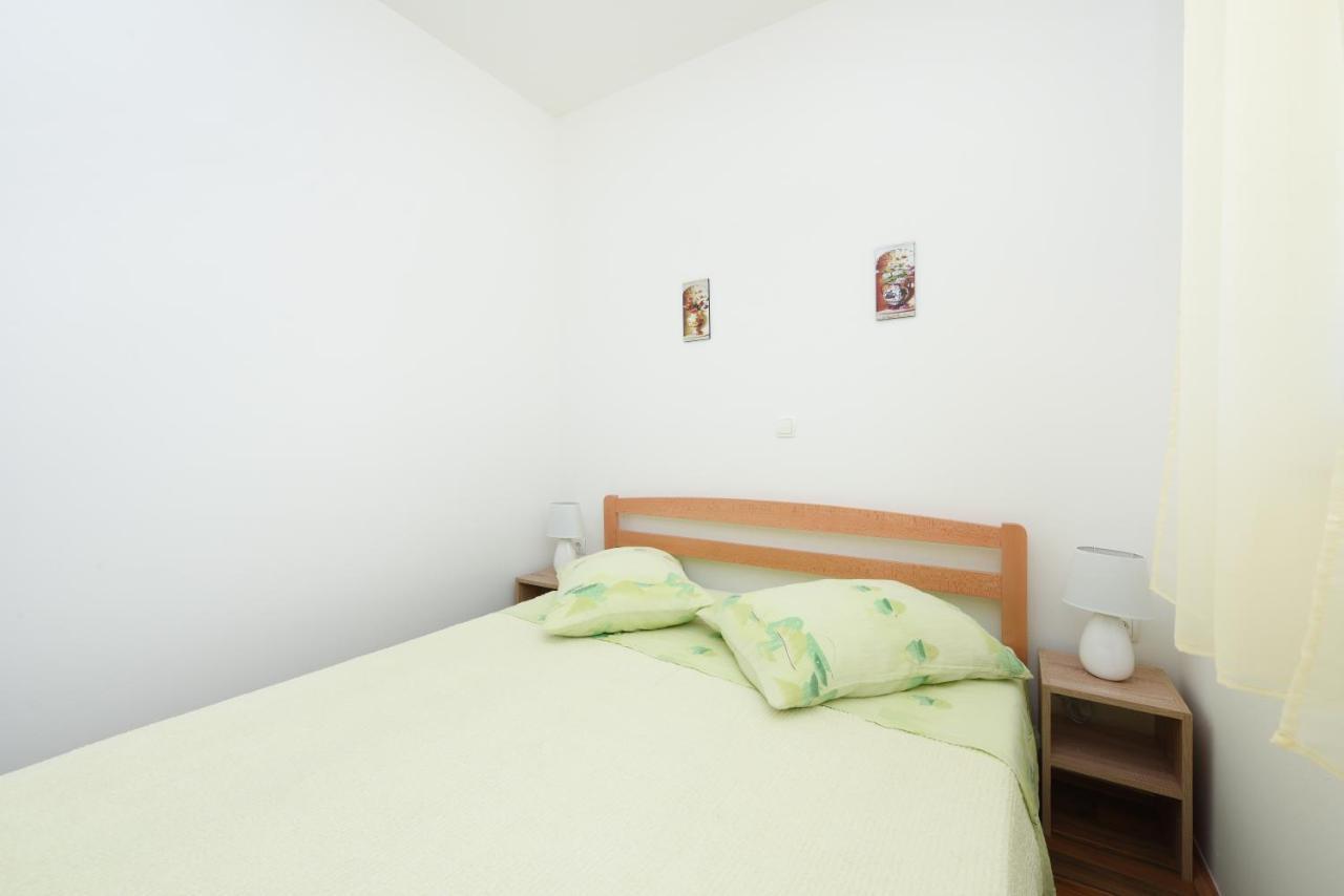 Apartments Sime Petrcane Luaran gambar